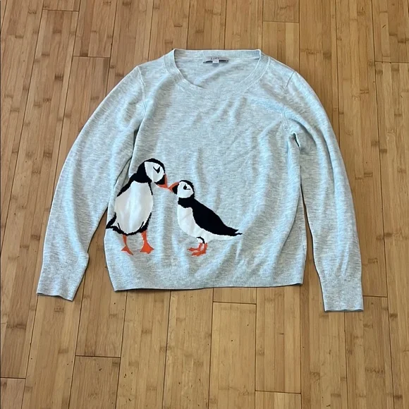 LOFT Gray Crewneck Sweater with Charming Puffin Design - Picture 1 of 3